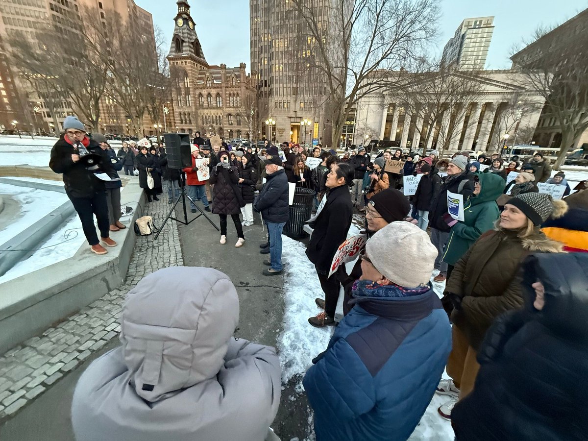 Higher Education Labor United (HELU) tweet media