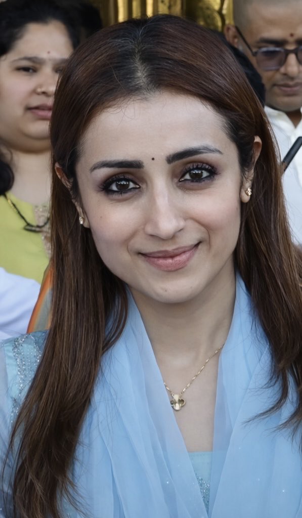 Lak76263980's tweet photo. Trisha Maami 🥵🥵🥵🥵🥵🥵🥵hot face 😎 https://t.co/I5zv3yNQ5H