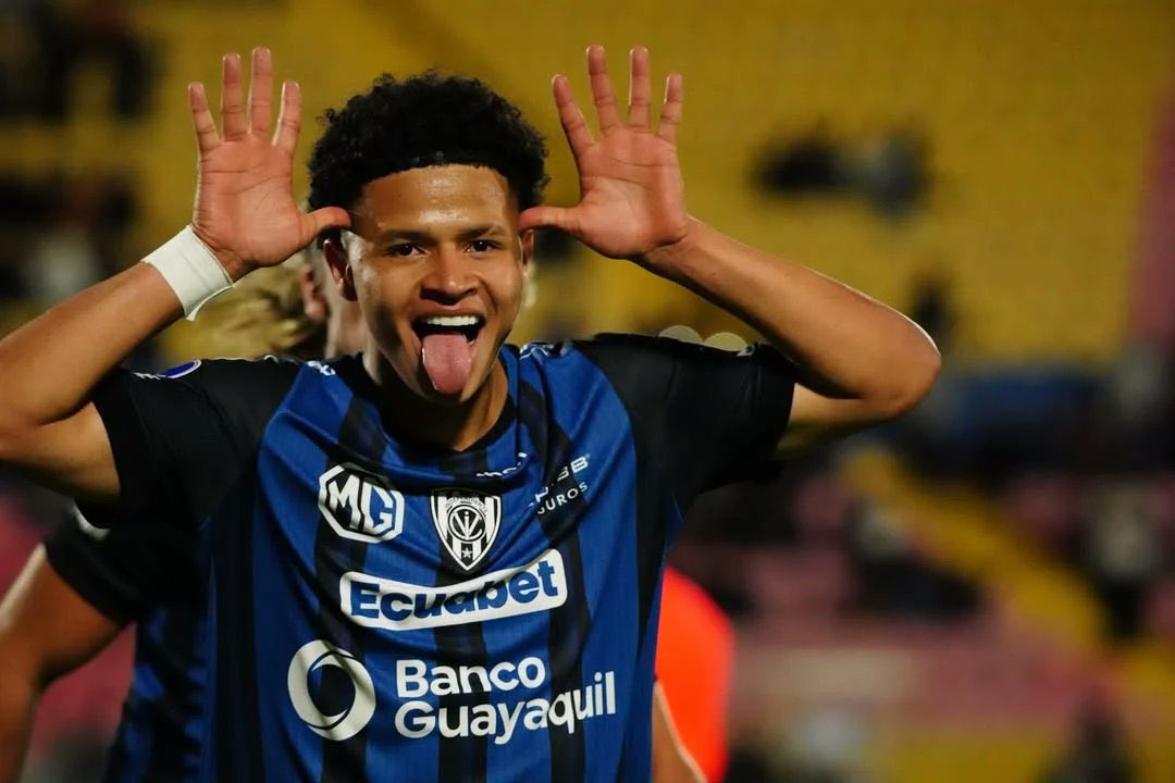 Dan Lessa tweet media