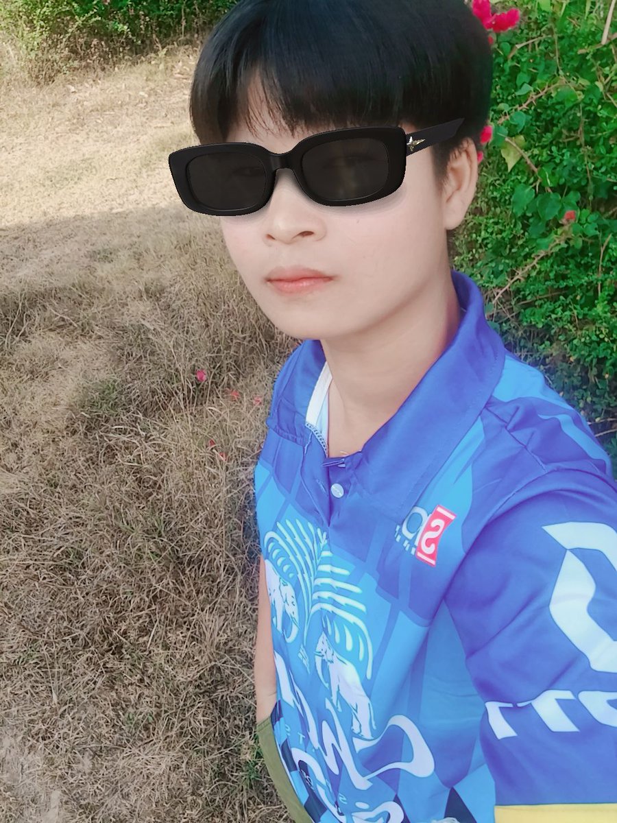 เป็นทอม tweet media