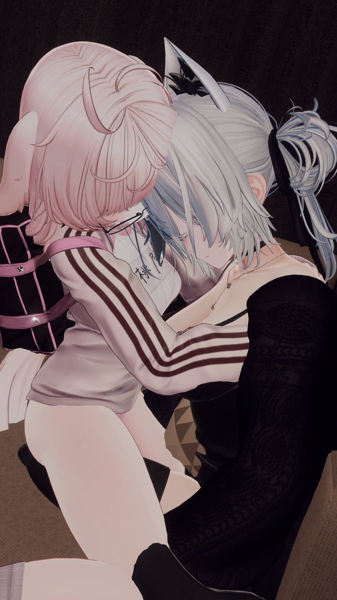 寝込みを襲われているおれ