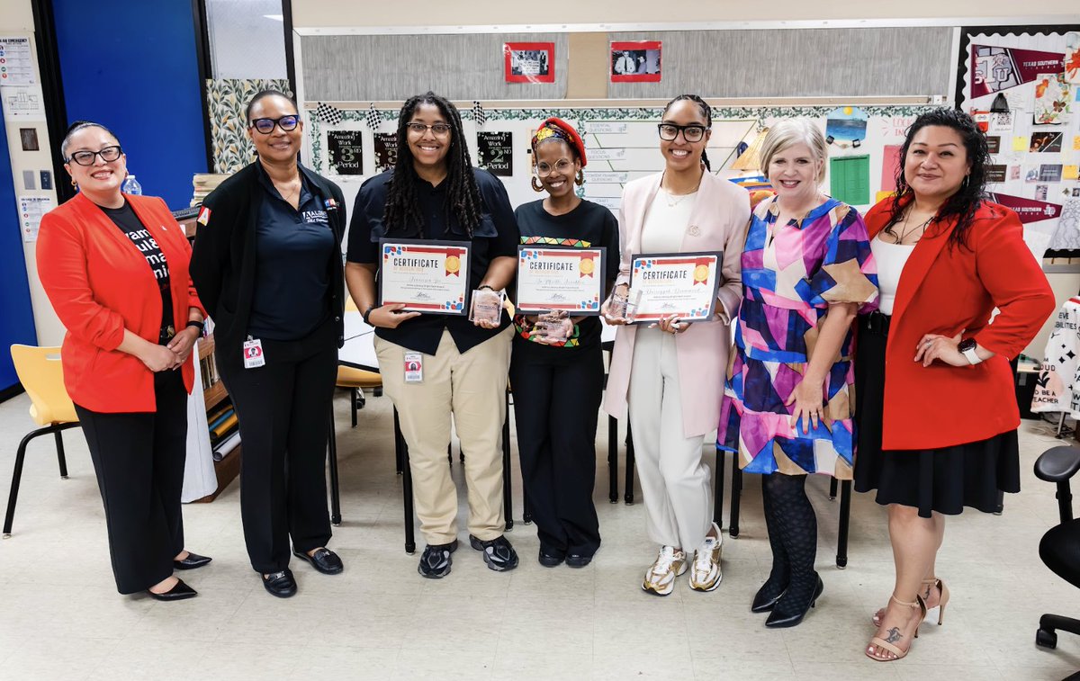 Sheila Adams tweet media