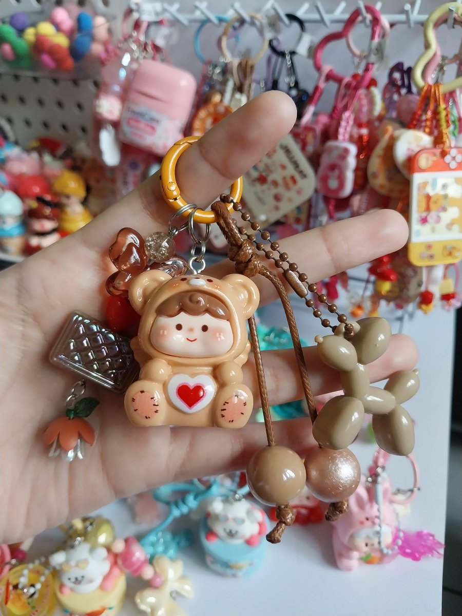 🍭Jual bagcharm & keychain tweet media