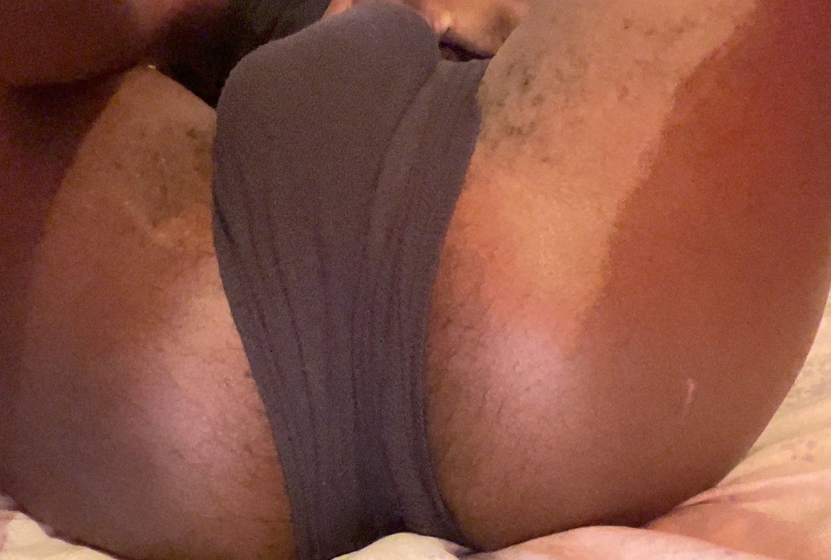 ballsarefye's tweet photo. This #booty just so hairy #chudia https://t.co/JxrgRCZfFT