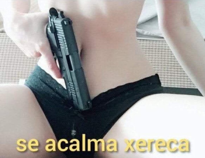 "Um beijo, me beija direito"