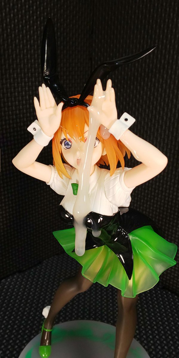 ZcyZ43IyAH66250's tweet photo. #フィギュアぶっかけ #SOF
手でガードされたと思ったら
横アングルだと飲んでるみたいになりました。 https://t.co/cWm13BPWos