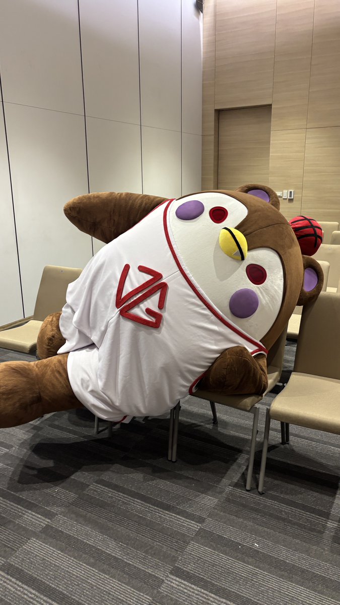 Happy Friday ~~ 🤟🏻

#GUINZLY