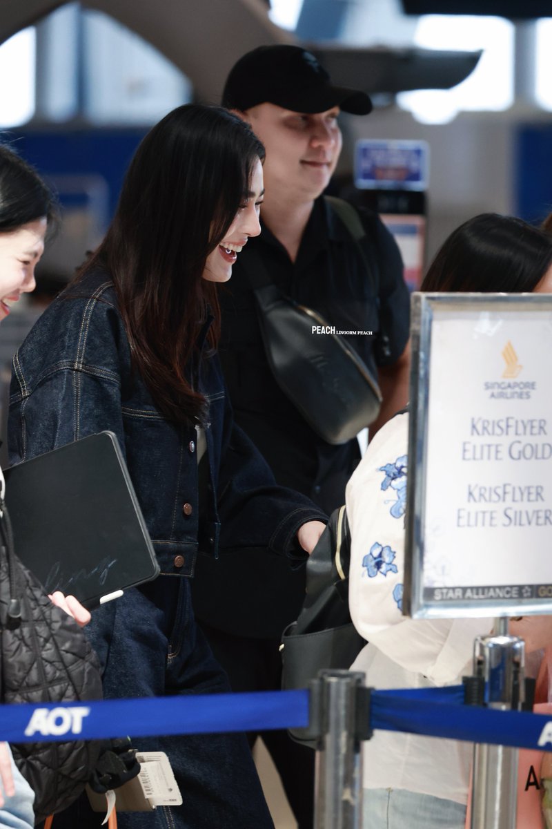 LingormPeach's tweet image. ✈️@linglingsirilak 
                                               
#Linglingkwong #หลิงหลิงคอง‌