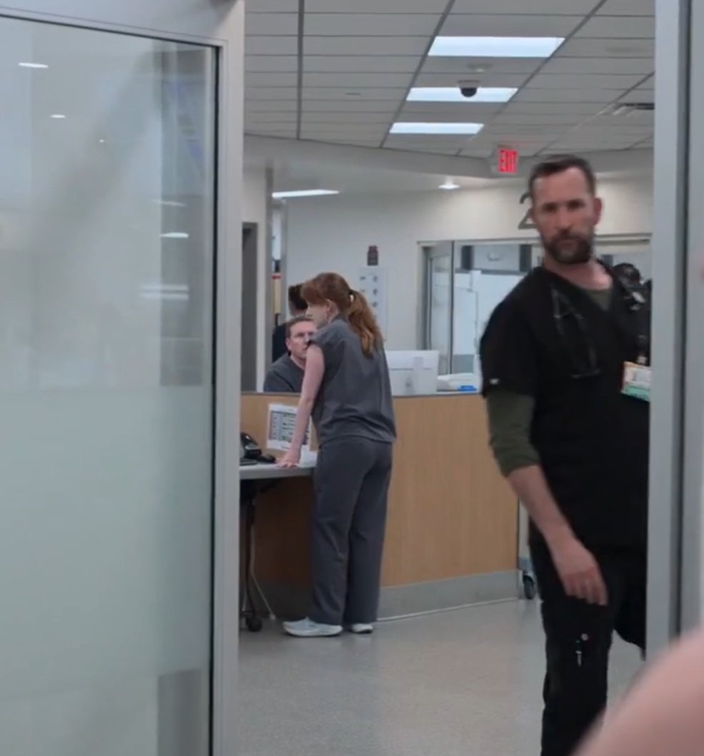 Kurimanjusun's tweet photo. #ThePittSpoilers 
.
.
.
.
.
.
.
.
This is my favorite scene of the episode https://t.co/rBfcO7FlIB