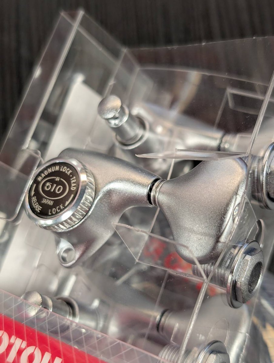 ギターパーツの入荷です！大人気、定番の一つ「GOTOH」のロックペグ MG