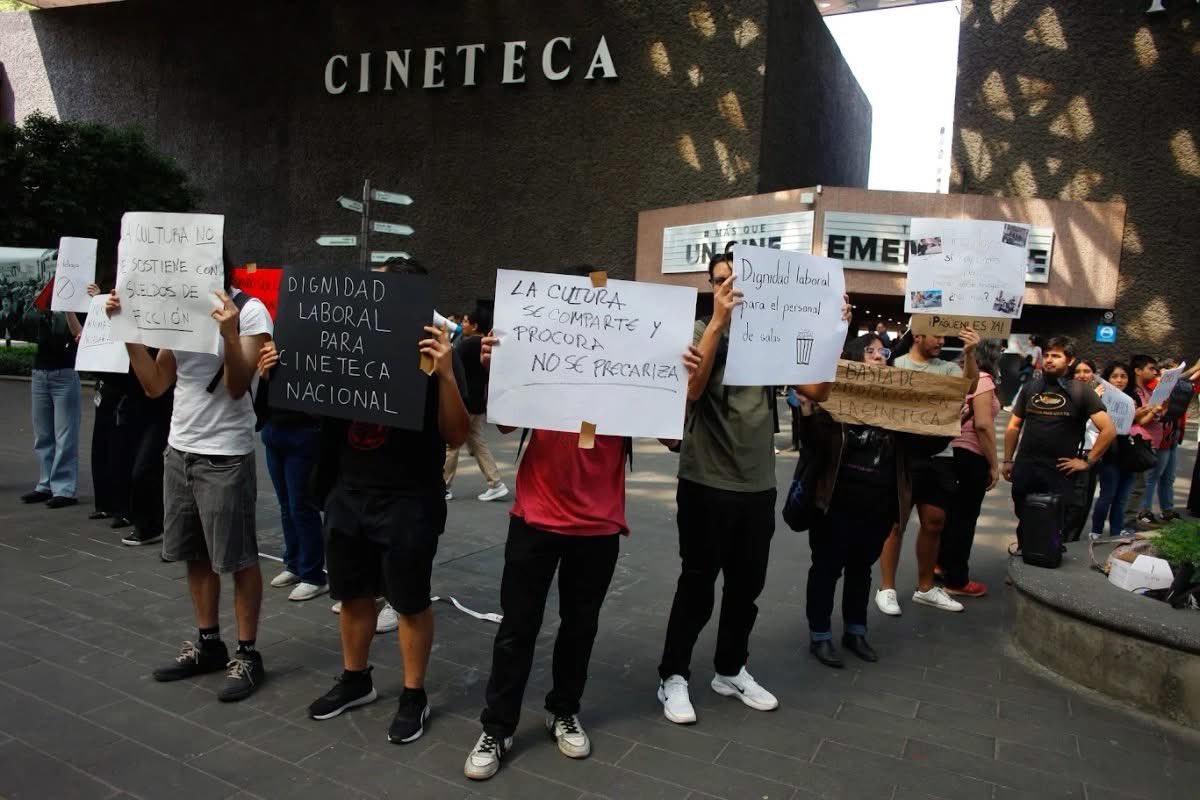 Trabajadores de la Cineteca Nacional amagan con parar labores; piden cese de hostigamiento laboral.

jornada.com.mx/noticia/2026/0…