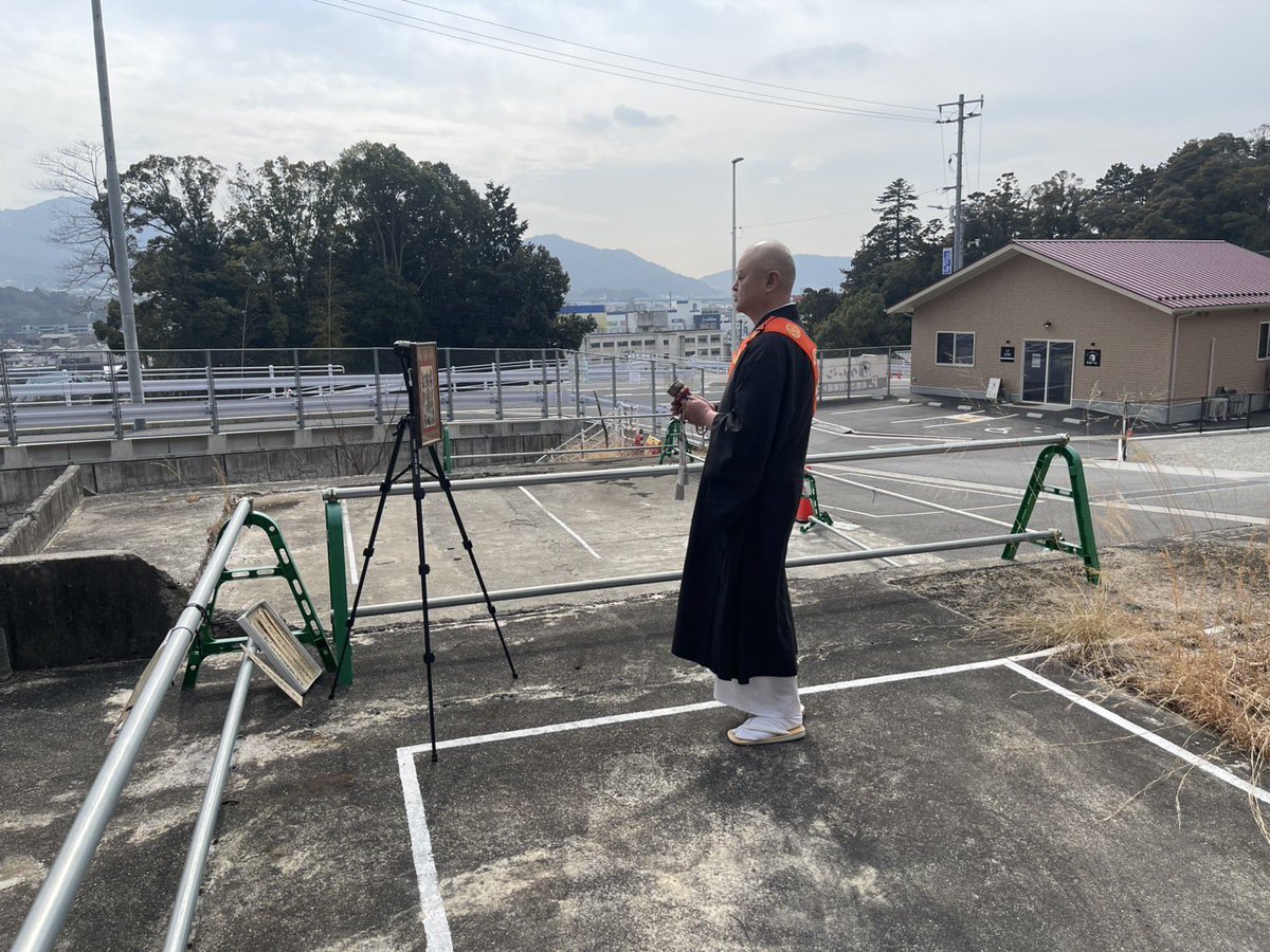 ヒトカゲ tweet media