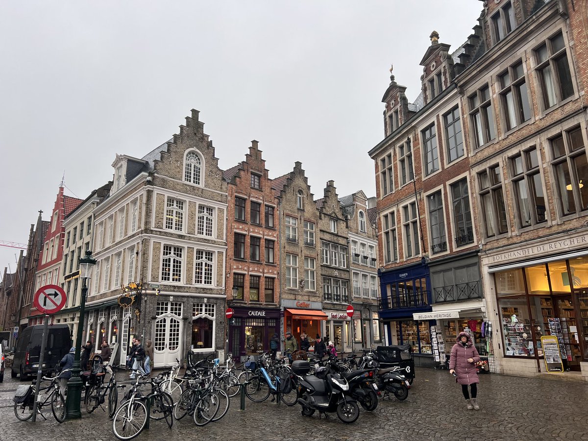 Ian Snyder tweet media