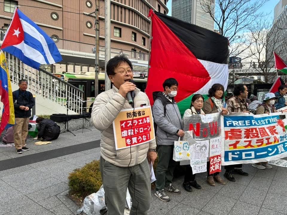 yamakawa_ys's tweet image. 2月15日 #関西ガザ緊急アクション が大阪駅前スタンディングに約100人
🇯🇵はイスラエル製軍事ドローン購入するなと訴えた
#ZENKO で2・13 #FANUC 全国一斉行動を報告
この日は🇺🇸🇩🇪🇮🇪など国際共同行動
🇯🇵のFANUC社はパレスチナ市民を殺す武器製造ラインを提供と国連で名指しされている
#Palestina 連帯
