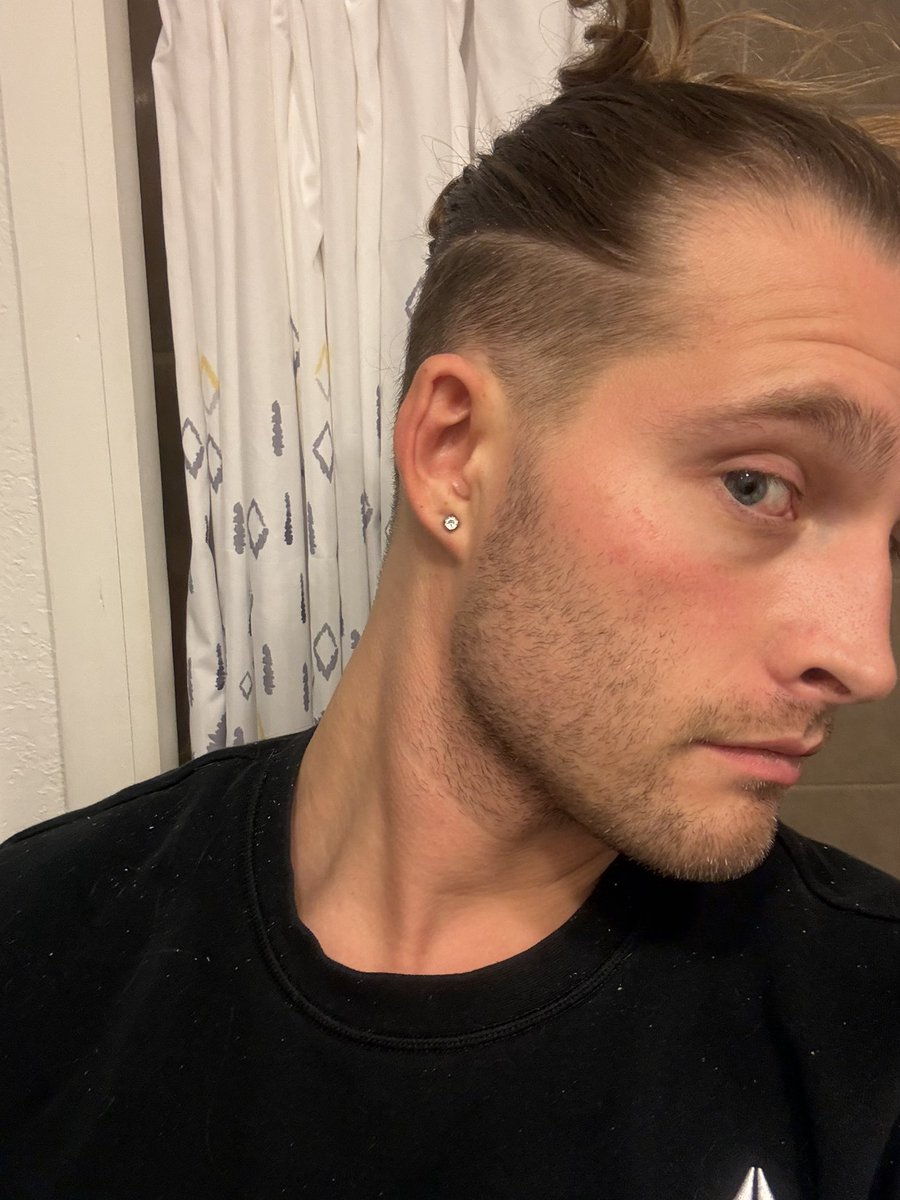 The Spotlight ⭐️ tweet media