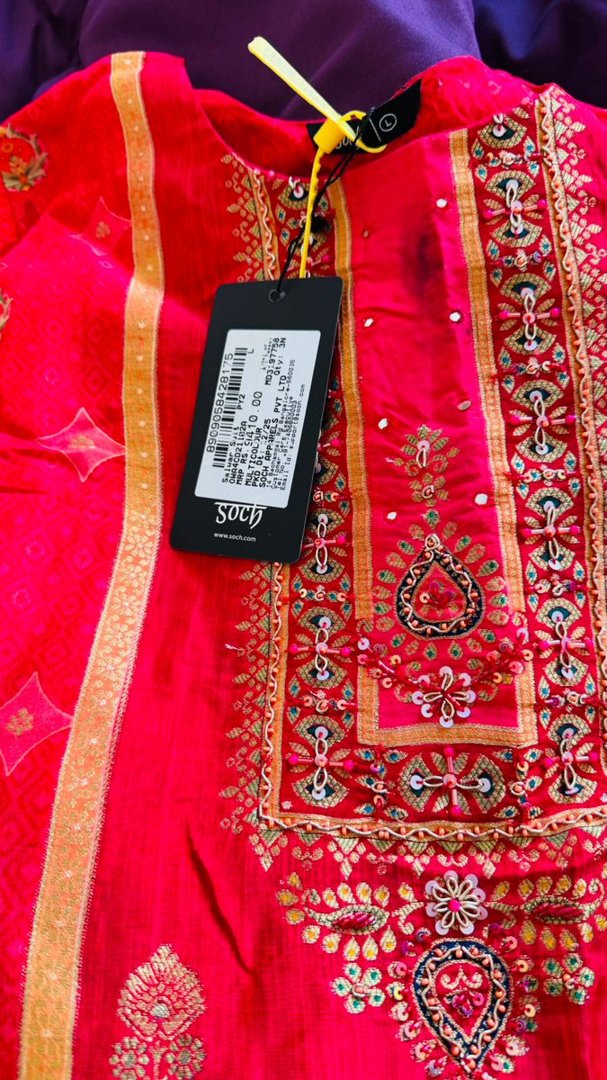 suman1458's tweet photo. See these were the genuine products being returned . I am tagging everyone so that I can get the desired resolution be it leadership team or anyone . https://t.co/DRZhagovWm
