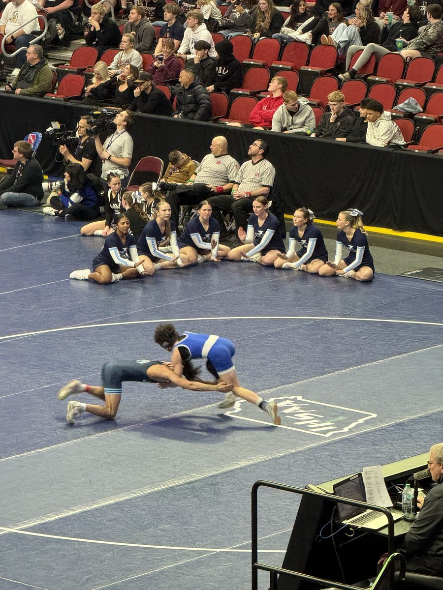 Jhawk cheer tweet media