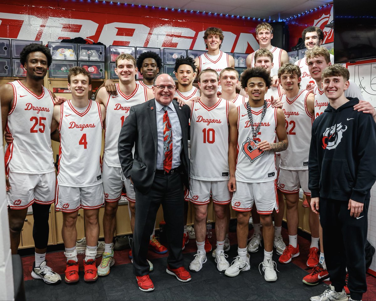 MSUM Men's Basketball tweet media