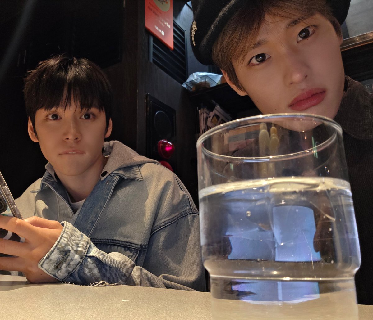 เดทตอนคบได้ 1 ปี                    เดทตอนคบได้ 3 ปี