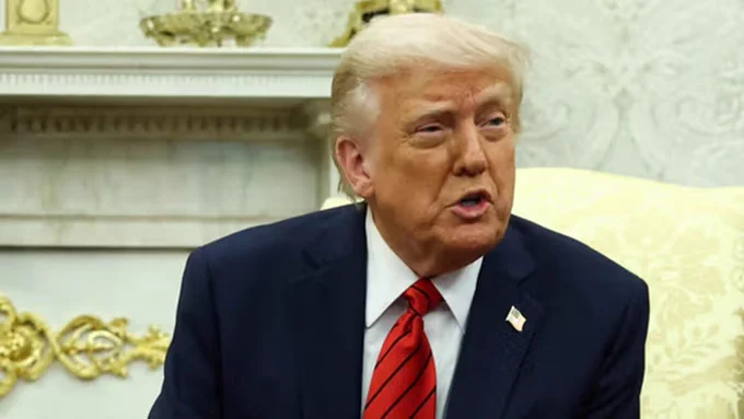 دونالد ترامپ گزینه حمله نظامی محدود به ایران را بررسی می کند