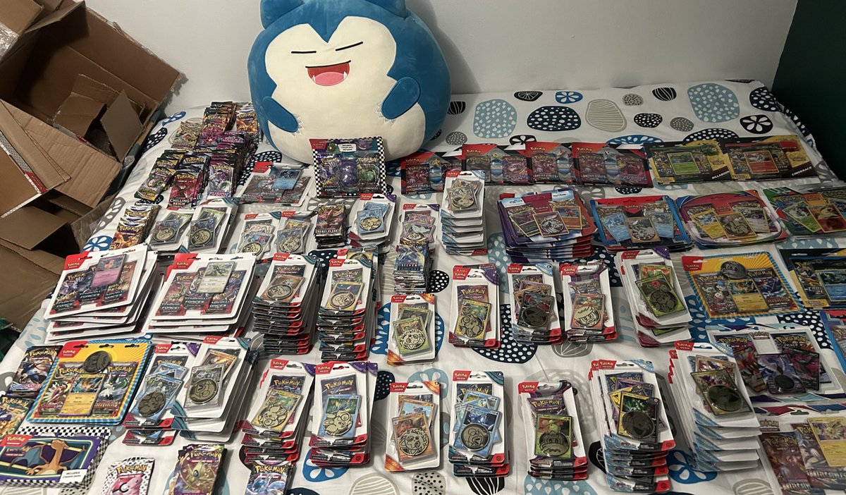 Black Market Collectibles🏬 tweet media