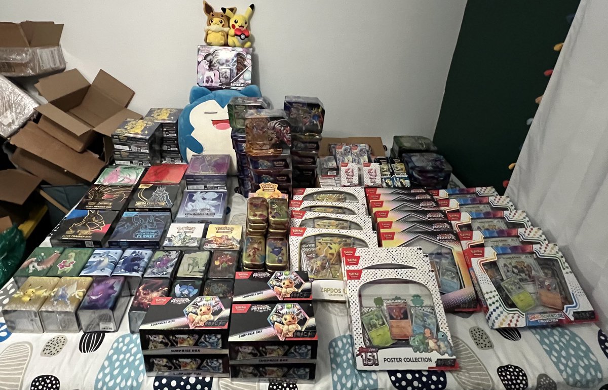 Black Market Collectibles🏬 tweet media