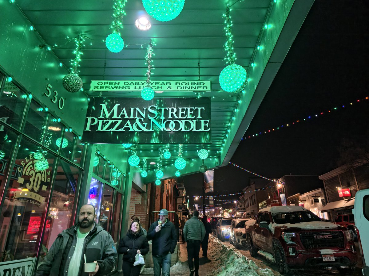HBrauntech's tweet photo. Park City Utah at night! π
Shot with expertraw on the Galaxy S25 Ultra π±
Gorsuch is one of my favorite stores on main Street super expensive but the quality of clothing and ski equipment is unmatched β·οΈ
@Snapdragon @SamsungMobileUS #ShotOnSnapdragon #ShootYourPath https://t.co/md60BmQ4Vr
