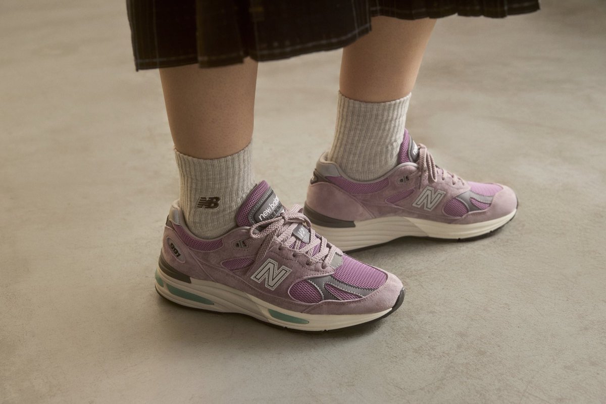 New Balance U991 Made in ENGLAND 2001年の登場以来、991はその卓越