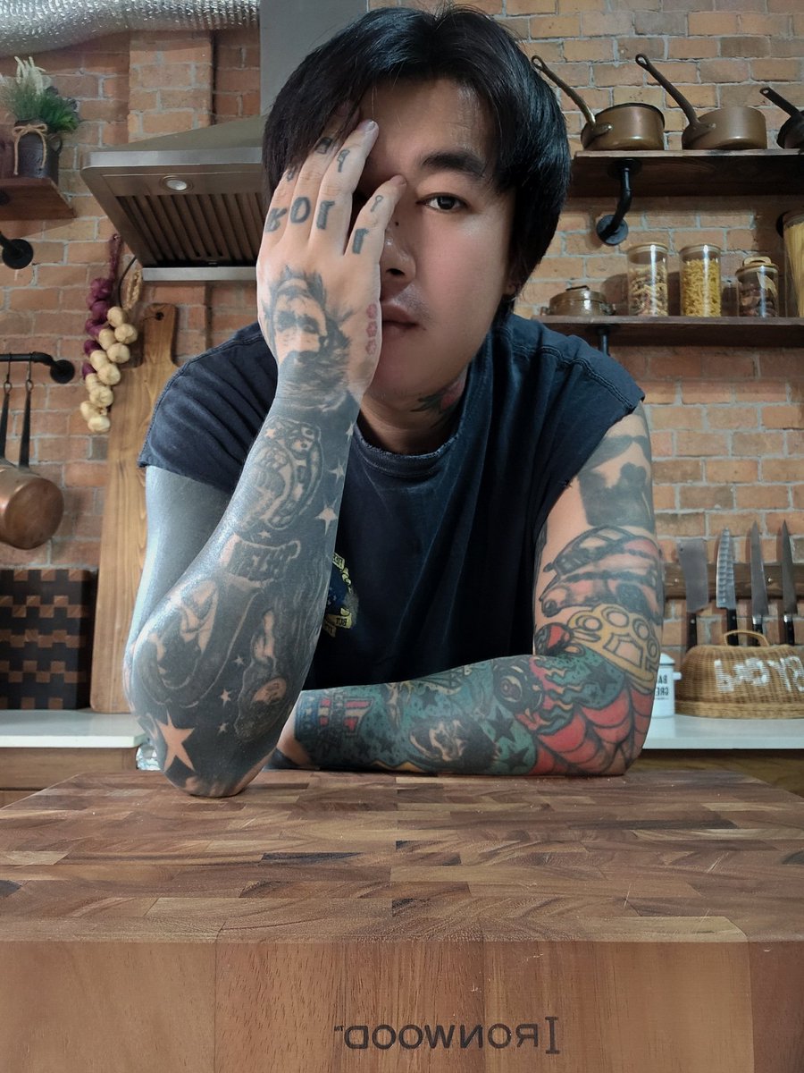 Johnny Mx tweet media