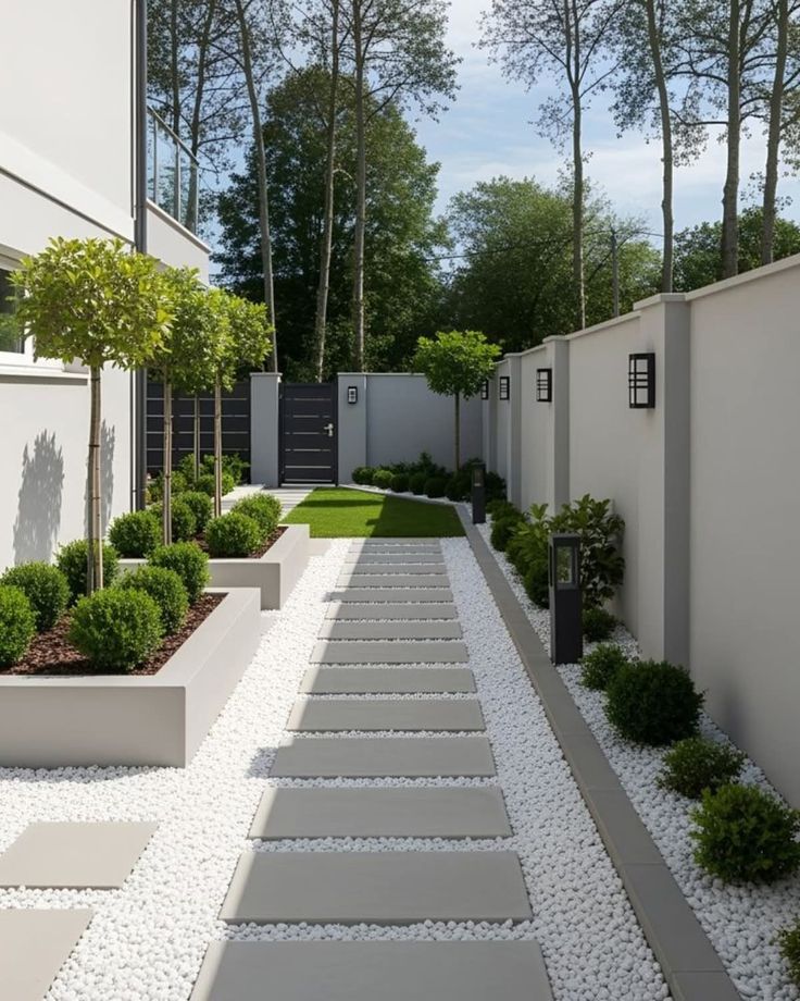 A clean yard is everything man☺️🔥👌