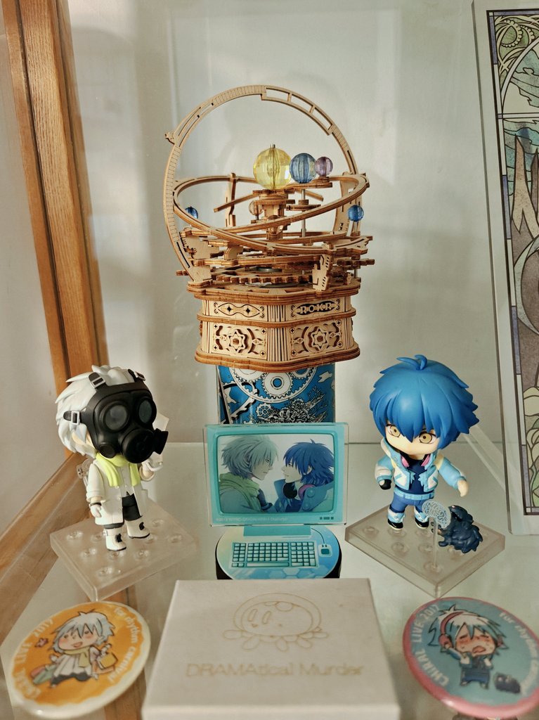 kumakraft's tweet photo. 🎉クリアの日🪼☂️
Small update to my Cleao corner 💛💙 I was gifted a jellyfish model kit and it turned out to be Aoba palette 🩵🩷
#クリア誕生祭2026
#クリア生誕祭2026
#dmmd https://t.co/7LAZtgLDls