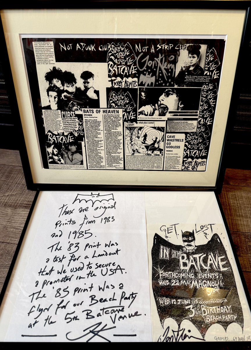 Specimen/1987年〜Siouxsie and the Bansheesのギタリストであり、THE