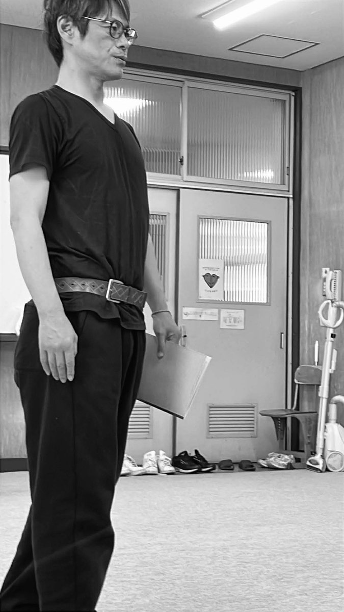 【京都】
今期最後の訓練が終わりました！

今期も充実した訓練になりました。
やはり訓練した回数、時間は嘘をつきません。

来期の訓練は4月から開始予定です!
最新情報は公式LINEアカウントから!
👉lin.ee/8TJabF8Z

#セイルズアカデミー
#キムセイル
#俳優
#演技レッスン
#ワークショップ
