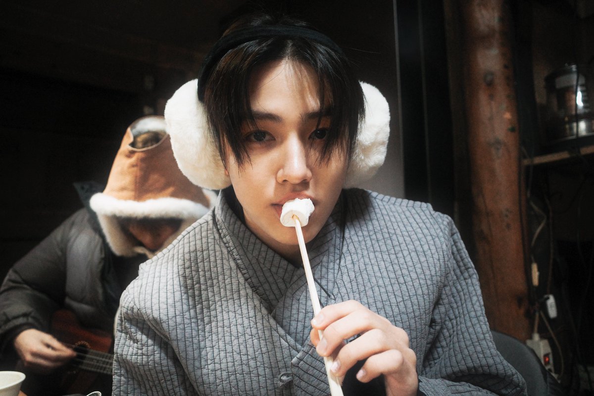 치키타 tweet media