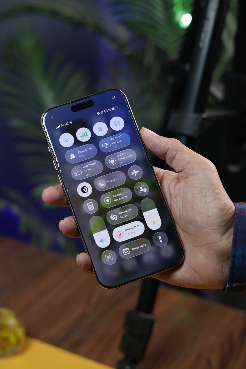 Apple Club tweet media