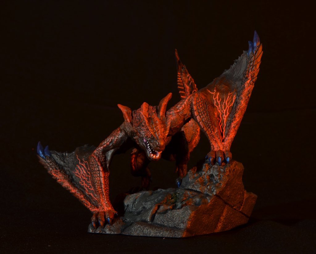 モンハンフェスタ'26｢匠の工房｣にて

｢冰龍 イヴェルカーナ｣
｢大轟竜 ティガレックス希少種｣

を展示させていただきます。
お立ち寄りの際は是非ご覧ください！

 #モンハンフェスタ
 #モンハン