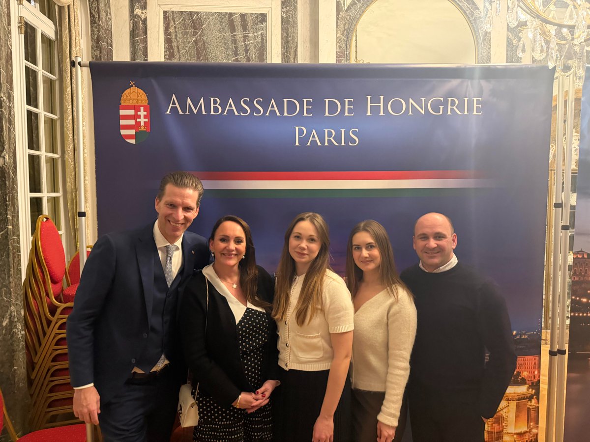 scrutonbudapest's tweet photo. Love of home, our shared roots, and cultural treasures connect us wherever we live🇭🇺
This week at the @HongrieenFrance, we presented Oikophilia – Love of Home, followed by an inspiring conversation on identity, community, and the role of culture in diplomacy.@TromlerMiklos https://t.co/edSv4FzWrR
