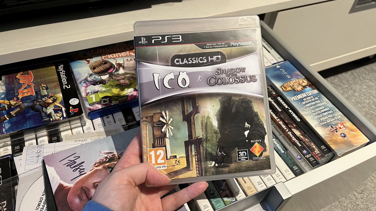 imahyperlover's tweet image. ive financially supported bluepoint way before any of you even knew this studio existed 🚬