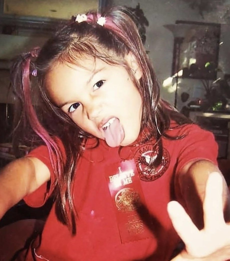 Olivia Rodrigo completa 23 anos.
