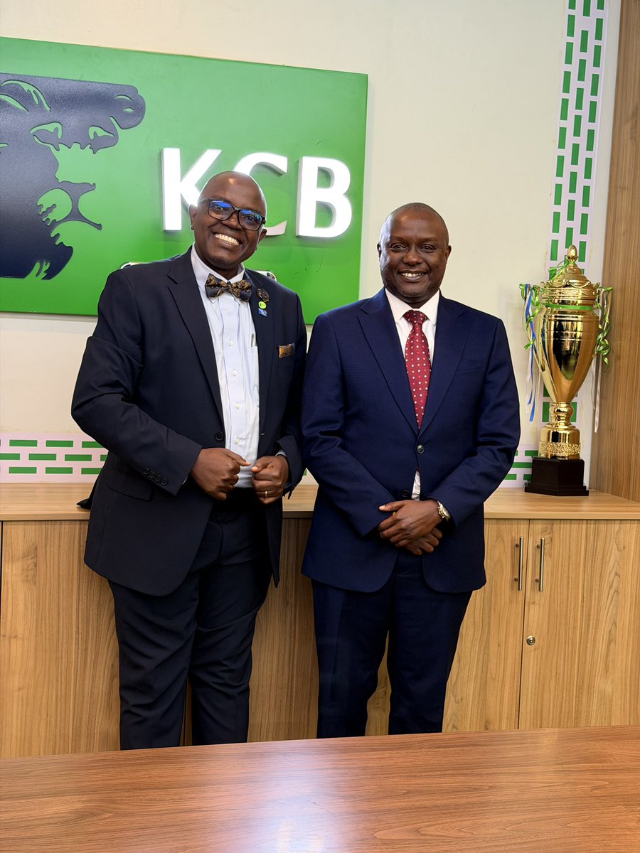 Evelyn Namara tweet media