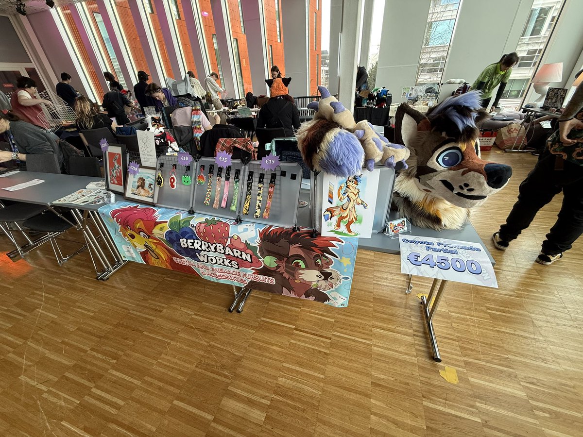 Berry Barn Works 🔜 EF tweet media