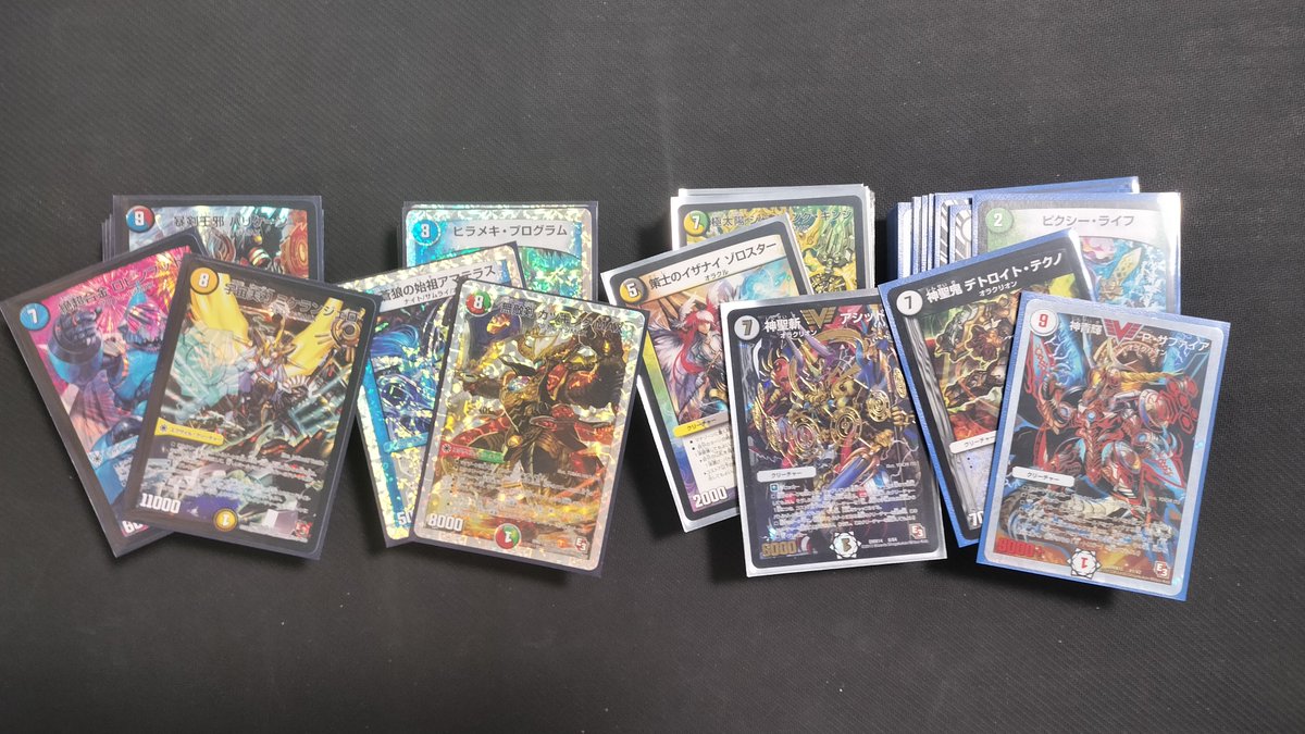 なんなら旧枠以外もたくさんある これはエピソード3のデッキ