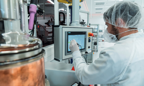 Mathew_X91's tweet photo. Siemens Healthineers is using our #DigitalTwin tech to navigate their massive factory like a 3D map.
Real-time data displayed exactly where it's needed = 20-25% faster reaction times.
#ImmersiveVisualization is changing manufacturing.
Discover more: https://t.co/p2VlIjNSlC https://t.co/3CoYnOBscv