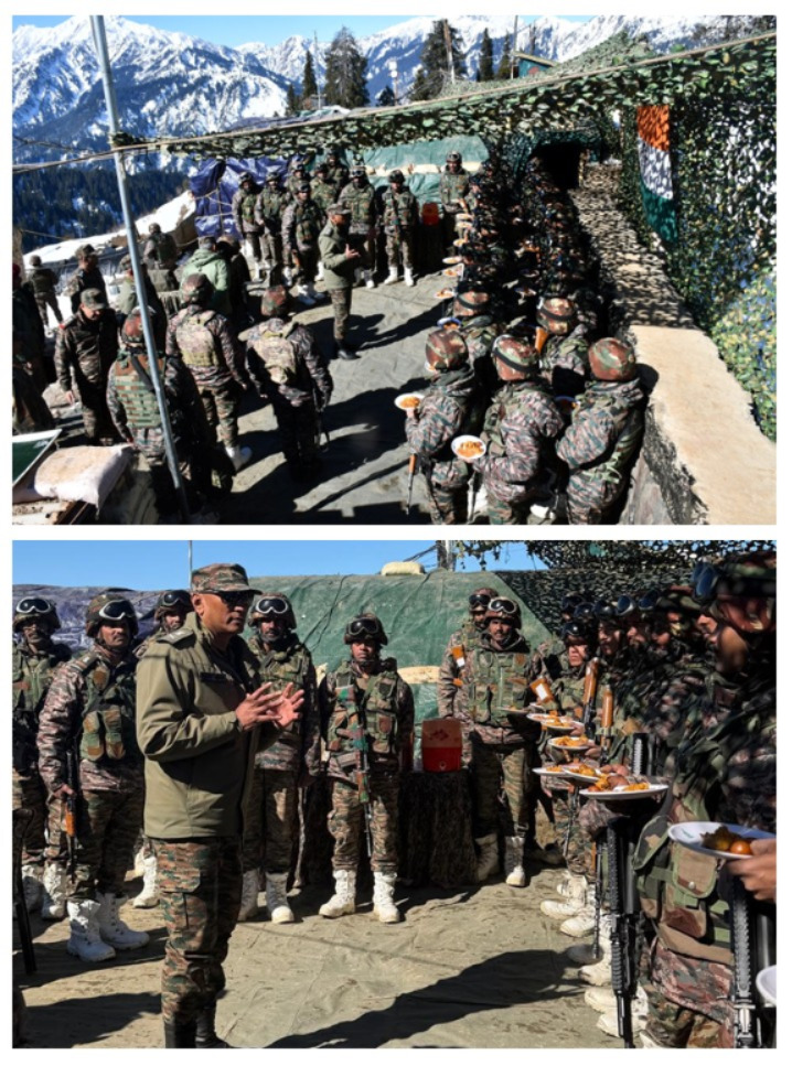 NorthernComd_IA's tweet image. Lt Gen Pratik Sharma, #ArmyCdrNC, visited #NorthKashmir to review the anti-infiltration grid and assess operational preparedness along the #LoC.

During his visit, the Army Commander interacted with the troops, commending them for their battle-hardened resilience, indomitable