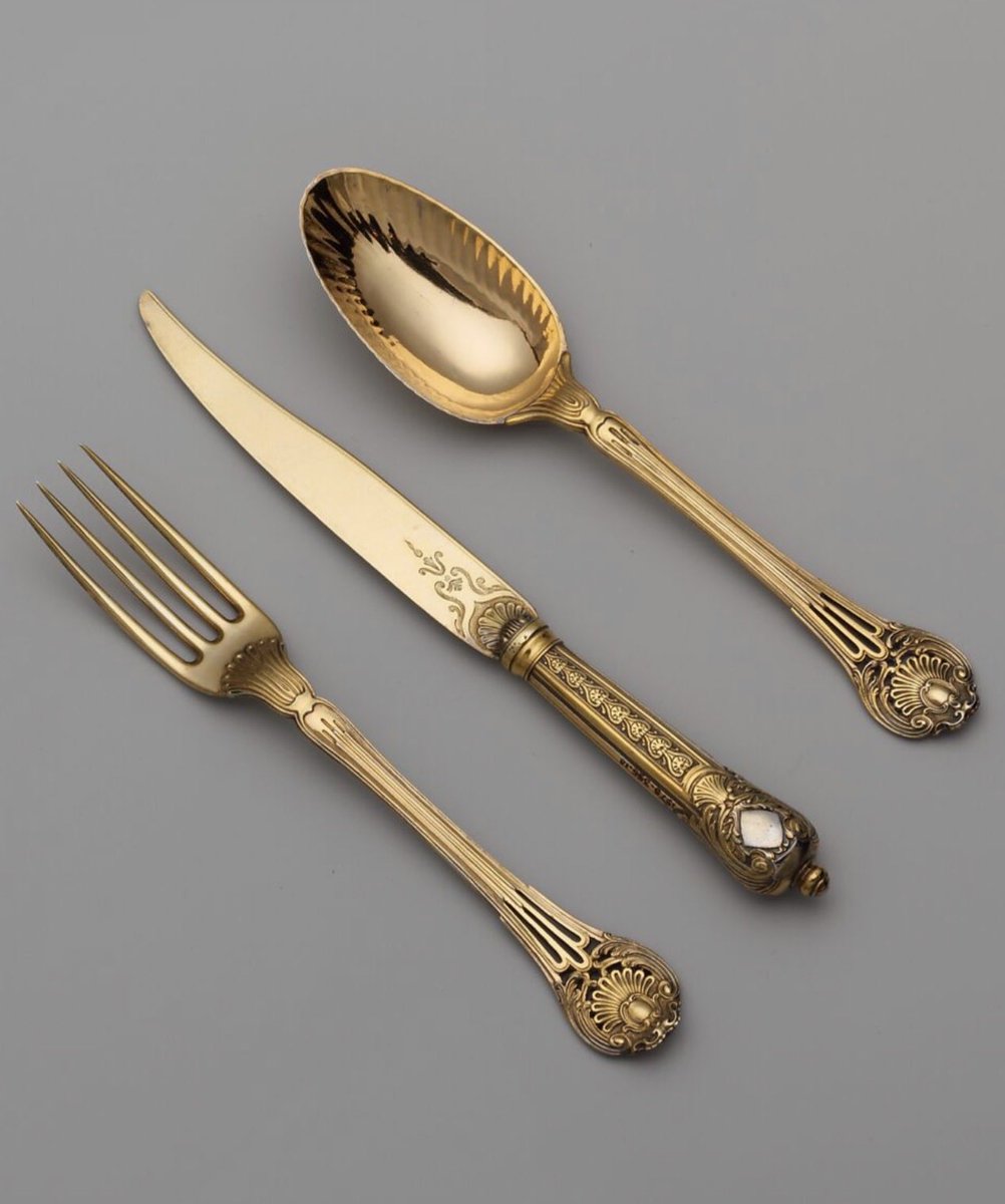ArsenicInShell's tweet image. Exceptional 18th-Century Flatware
Dating from 1767 to 1771, these silver flatware piece draws directly from a gilt silver service created in 1744 by Thomas Germain (1673–1748),
(metropolitan museum of art) #antique