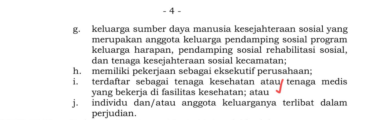 Ini siapa yah yang mengategorikan seolah tenaga kesehatan adalah profesi yang udah mapan? Padahal gak semua nakes itu udah ASN, sebagian bahkan harus bekerja di klinik atau praktek mandiri agar memenuhi kebutuhan hidupnya