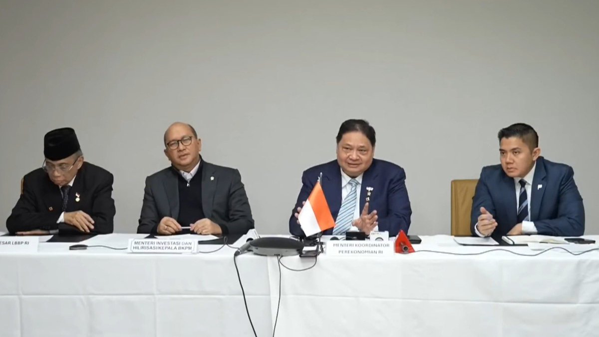 Indonesia Amankan Tarif 0% ke AS untuk 1.819 Produk, Termasuk Tekstil, Pertanian hingga Elektronik

Washington DC - Pemerintah Indonesia dan Amerika Serikat (AS) resmi menandatangani Agreement on Reciprocal Tariff (ART) di Washington DC, Amerika Serikat (AS), Kamis (19/2) waktu