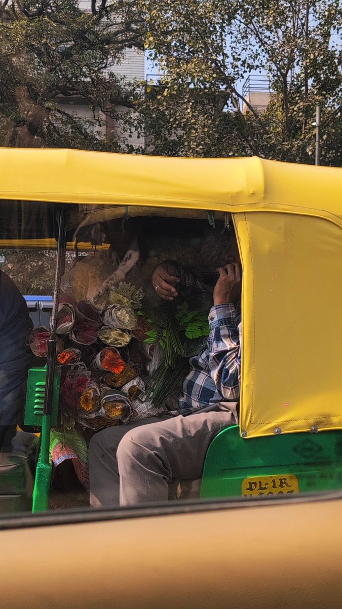 Apoorva Mandhani tweet media