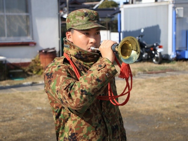 特技初級らっぱ教育】 らっぱ手として必要な資質を身につけるために