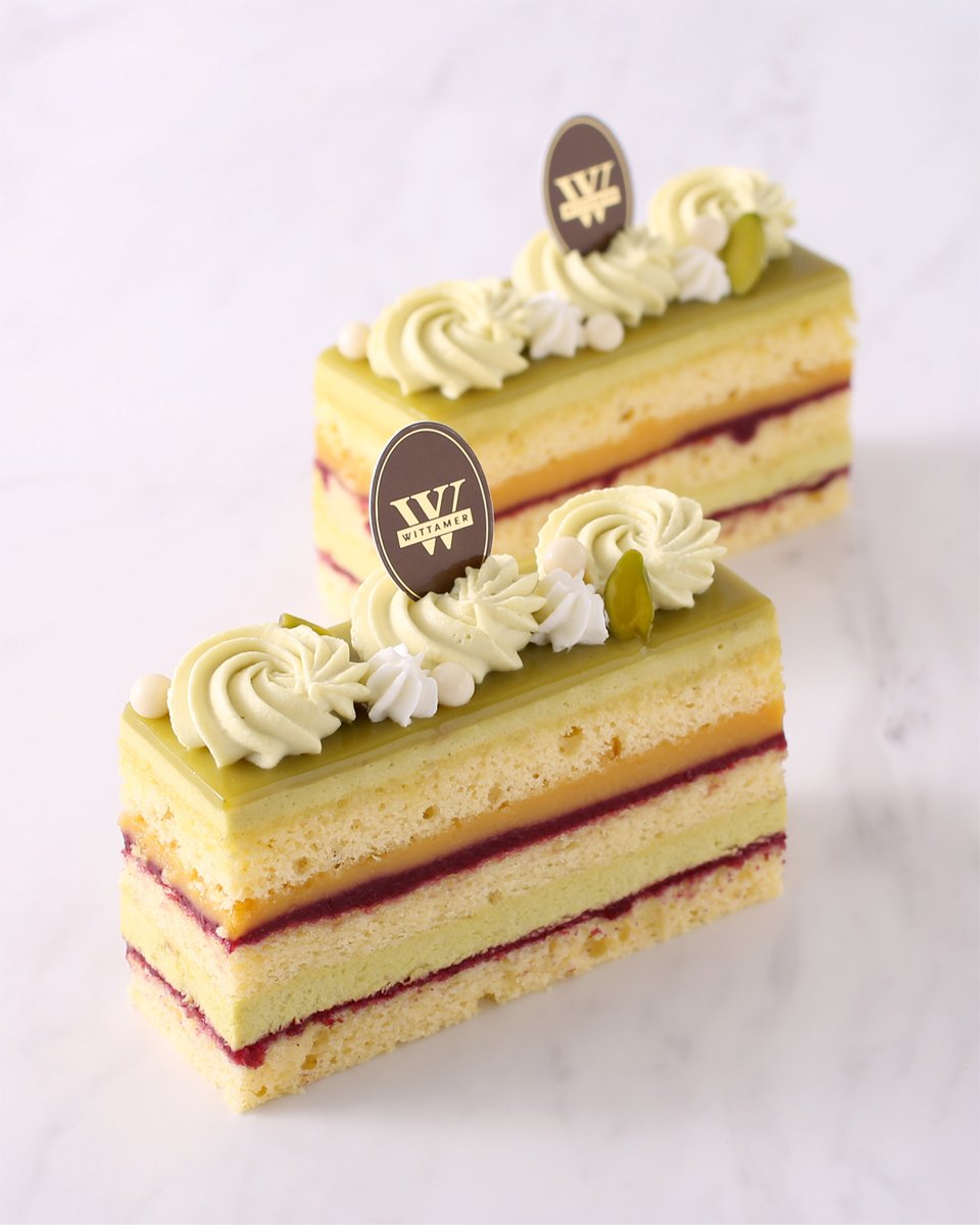 冬のケーキは3/6まで❄️ ピスタチオのケーキ「スフェーン
